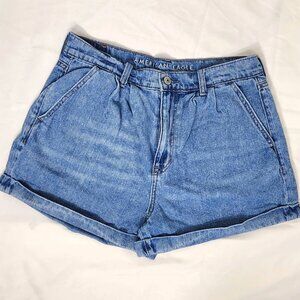 American Eagle Blue Denim Shorts Women’s Size 8